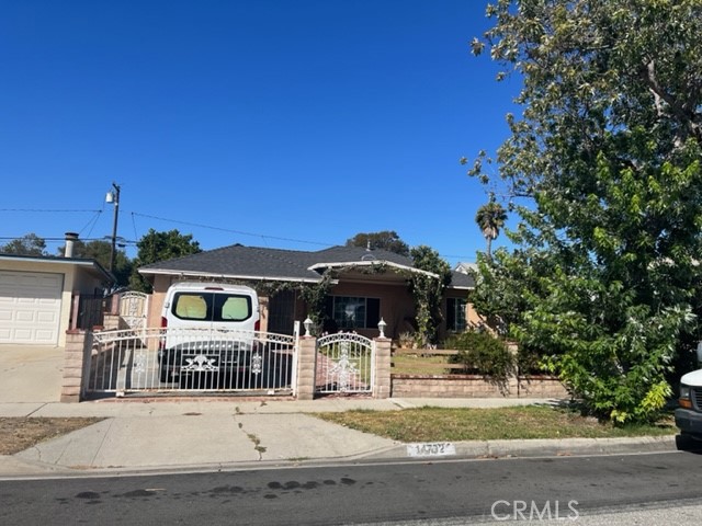 14702 Bodger Avenue, Hawthorne, CA, 90250 14702 Bodger Avenue, Hawthorne, CA, 90250