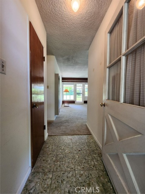 Detail Gallery Image 2 of 21 For 2221 S Atlanta St, Anaheim,  CA 92802 - 3 Beds | 2 Baths