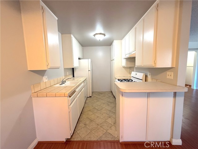 Detail Gallery Image 5 of 11 For 6655 W 86th Pl #103,  Los Angeles,  CA 90045 - 1 Beds | 1 Baths