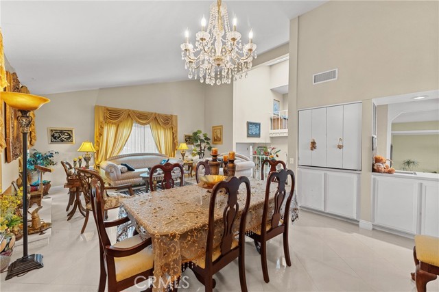 Detail Gallery Image 9 of 45 For 24621 Artemia, Mission Viejo,  CA 92691 - 4 Beds | 3 Baths