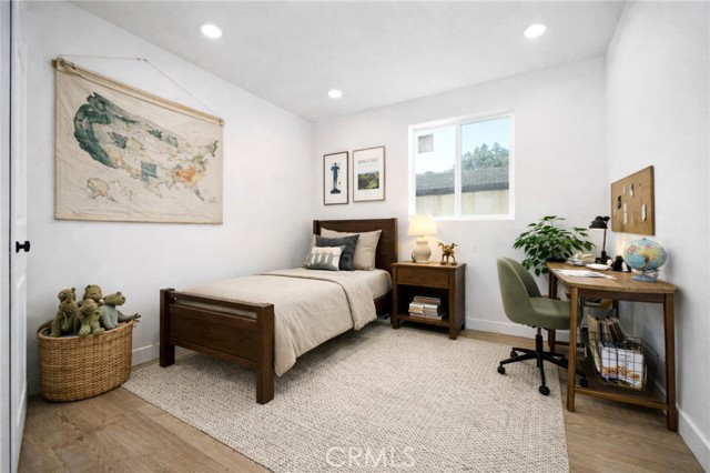 Detail Gallery Image 8 of 16 For 1106 W 74th St, Los Angeles,  CA 90044 - 7 Beds | 5 Baths