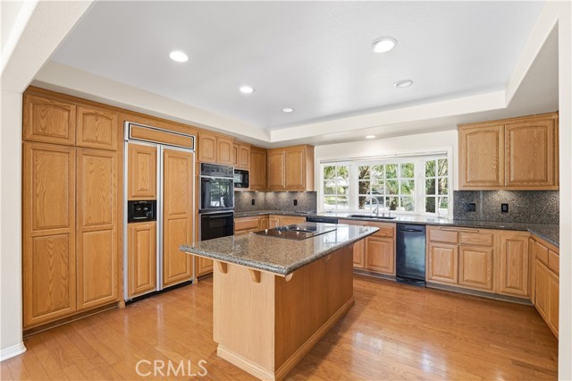 Detail Gallery Image 17 of 32 For 1062 El Camino, Santa Ana,  CA 92705 - 4 Beds | 2/1 Baths