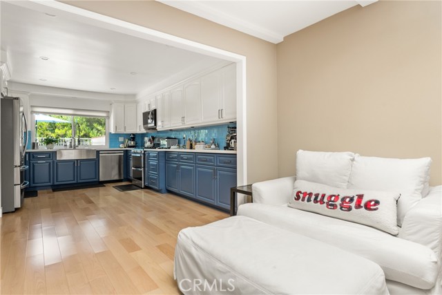 8009 E Eucalyptus Trail, Orange CA: https://media.crmls.org/medias/93ac6343-ca13-46d9-a2d8-364e5cfef4e2.jpg
