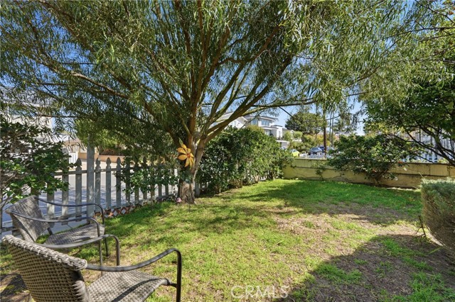 Detail Gallery Image 17 of 26 For 2304 Voorhees Ave, Redondo Beach,  CA 90278 - – Beds | – Baths