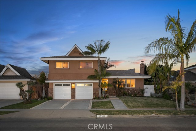 17331 Almelo Ln, Huntington Beach, CA 92649