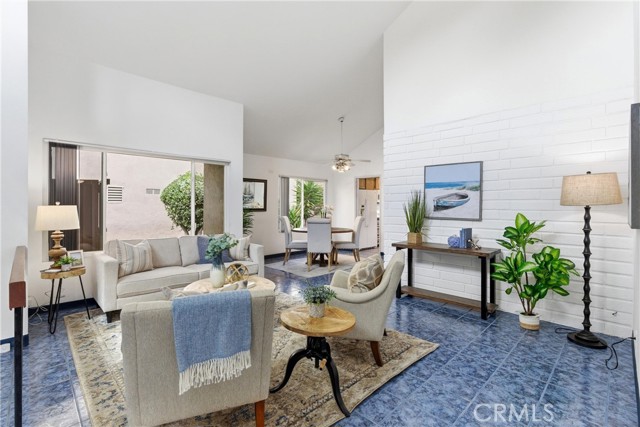 Detail Gallery Image 2 of 46 For 233 Brookshire Pl, Brea,  CA 92821 - 3 Beds | 2 Baths