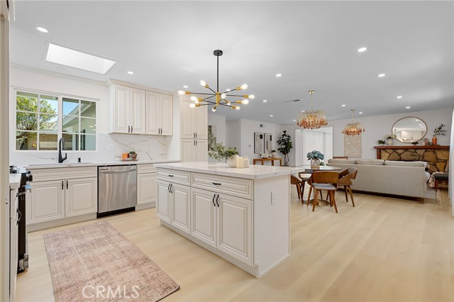 Detail Gallery Image 17 of 19 For 10632 Henderson, Garden Grove,  CA 92843 - 3 Beds | 2 Baths