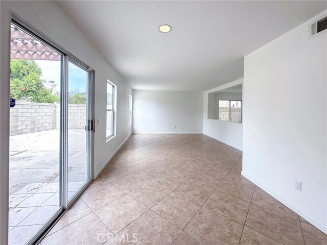 Detail Gallery Image 8 of 34 For 16437 Colebridge Ct, Chino Hills,  CA 91709 - 4 Beds | 2/1 Baths