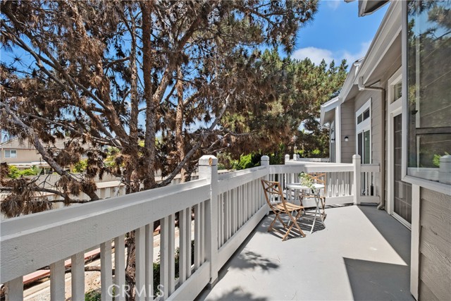 Image 31 of 50 For 20171 Sealpoint Lane 207
