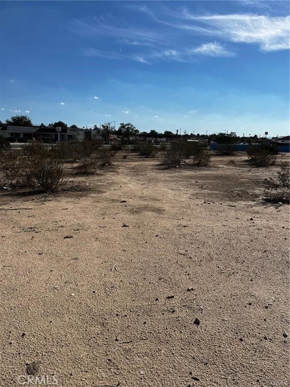 Detail Gallery Image 2 of 4 For 123 Village Dr, Victorville,  CA 92394 - – Beds | – Baths
