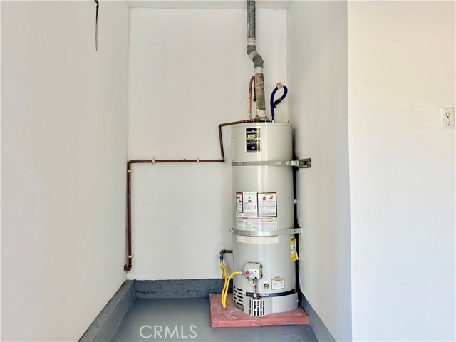 Detail Gallery Image 47 of 48 For 7063 Middlesbury Ridge Cir, West Hills,  CA 91307 - 3 Beds | 2/1 Baths