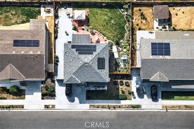 Detail Gallery Image 5 of 42 For 3935 E Myrtle Ave, Visalia,  CA 93292 - 4 Beds | 3 Baths