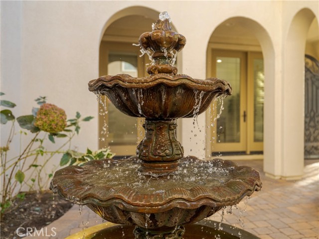 Detail Gallery Image 64 of 74 For 3406 Whispering Glen Ct, Simi Valley,  CA 93065 - 5 Beds | 4/1 Baths