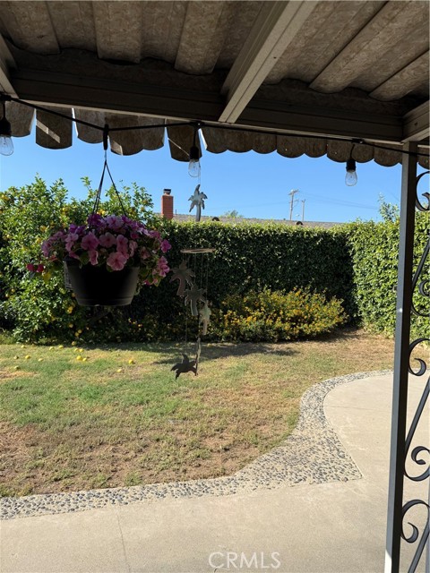 4561 Mimosa Drive, Yorba Linda CA: https://media.crmls.org/medias/93b32036-4da6-45ac-9bed-d223f34bc697.jpg
