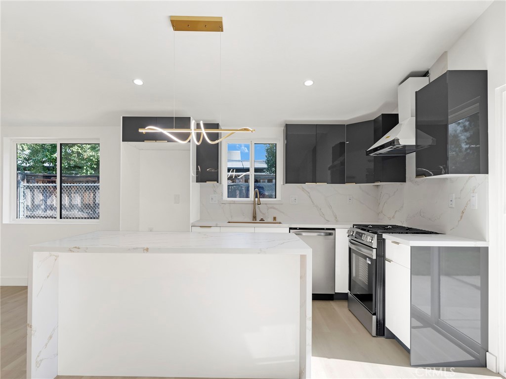 MLS #SR25255351 image #6