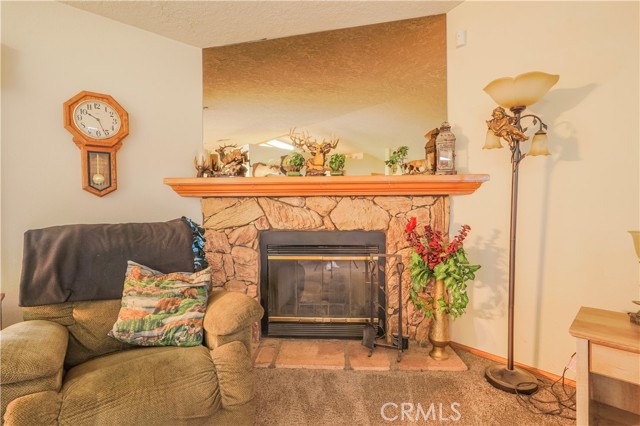 Detail Gallery Image 9 of 38 For 20650 Sitting Bull Rd, Apple Valley,  CA 92308 - 3 Beds | 2 Baths