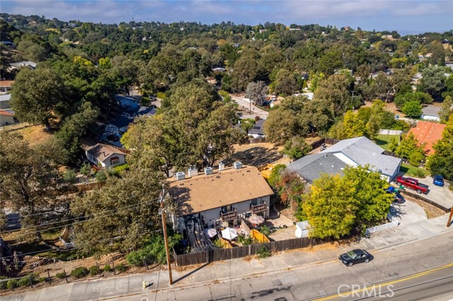 Detail Gallery Image 13 of 17 For 5085 Alamo Avenue, Atascadero,  CA 93422 - 6 Beds | 3/3 Baths