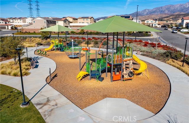 1689 Redbud Avenue, Banning CA: https://media.crmls.org/medias/93b5afbc-8798-4828-a5e9-d6c83ec36080.jpg