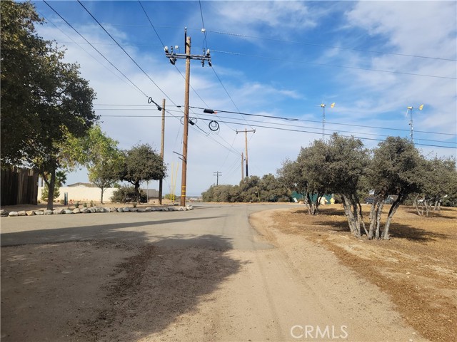0 Oak Hills Road, Oak Hills CA: https://media.crmls.org/medias/93b62da4-2450-4a5e-a7ed-6f19754a41bd.jpg