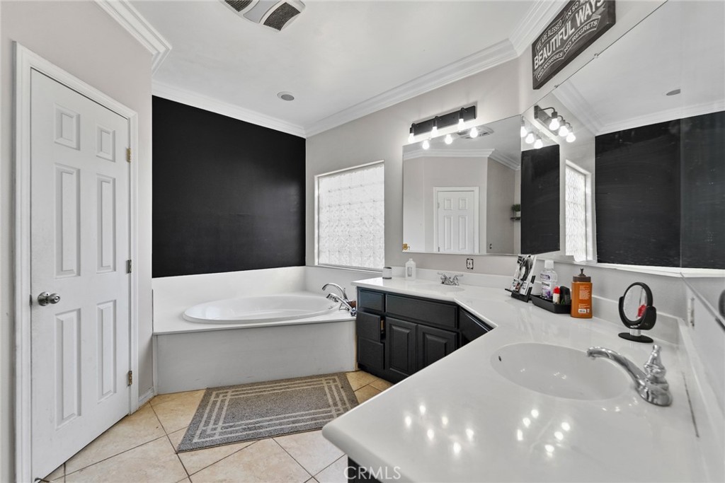 MLS #CV25232493 image #5