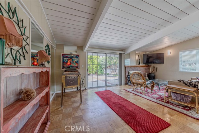 Detail Gallery Image 7 of 58 For 1901 Victoria Dr, Fullerton,  CA 92831 - 4 Beds | 3 Baths