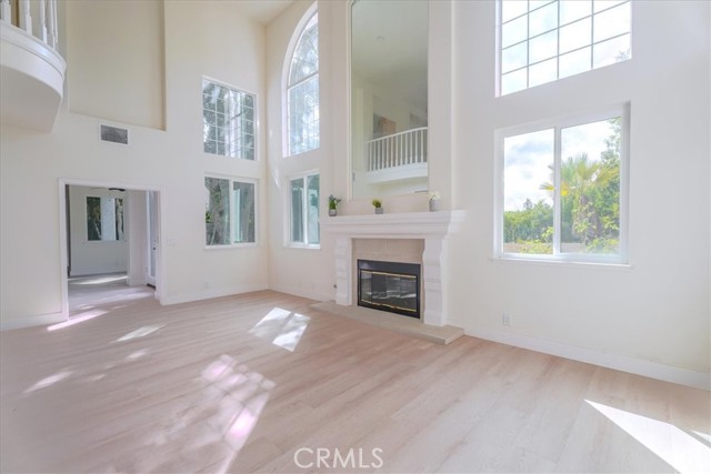 Detail Gallery Image 19 of 55 For 21016 Mendenhall Ct, Topanga,  CA 90290 - 5 Beds | 4/1 Baths