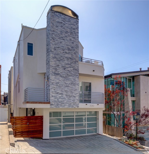 320 23rd Street, Manhattan Beach, California 90266, 3 Bedrooms Bedrooms, ,Residential,Sold,23rd,SB21207459