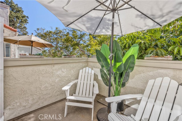 5101 Tortuga Drive, Huntington Beach CA: https://media.crmls.org/medias/93b7fe63-c606-42a1-b03b-622b1c611cb0.jpg