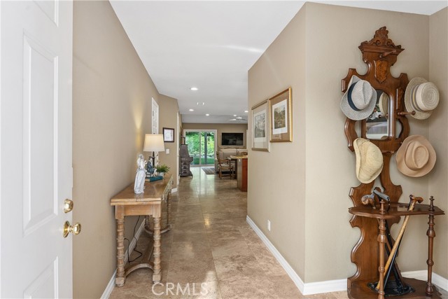 Detail Gallery Image 3 of 26 For 23436 Villena, Mission Viejo,  CA 92692 - 3 Beds | 2 Baths