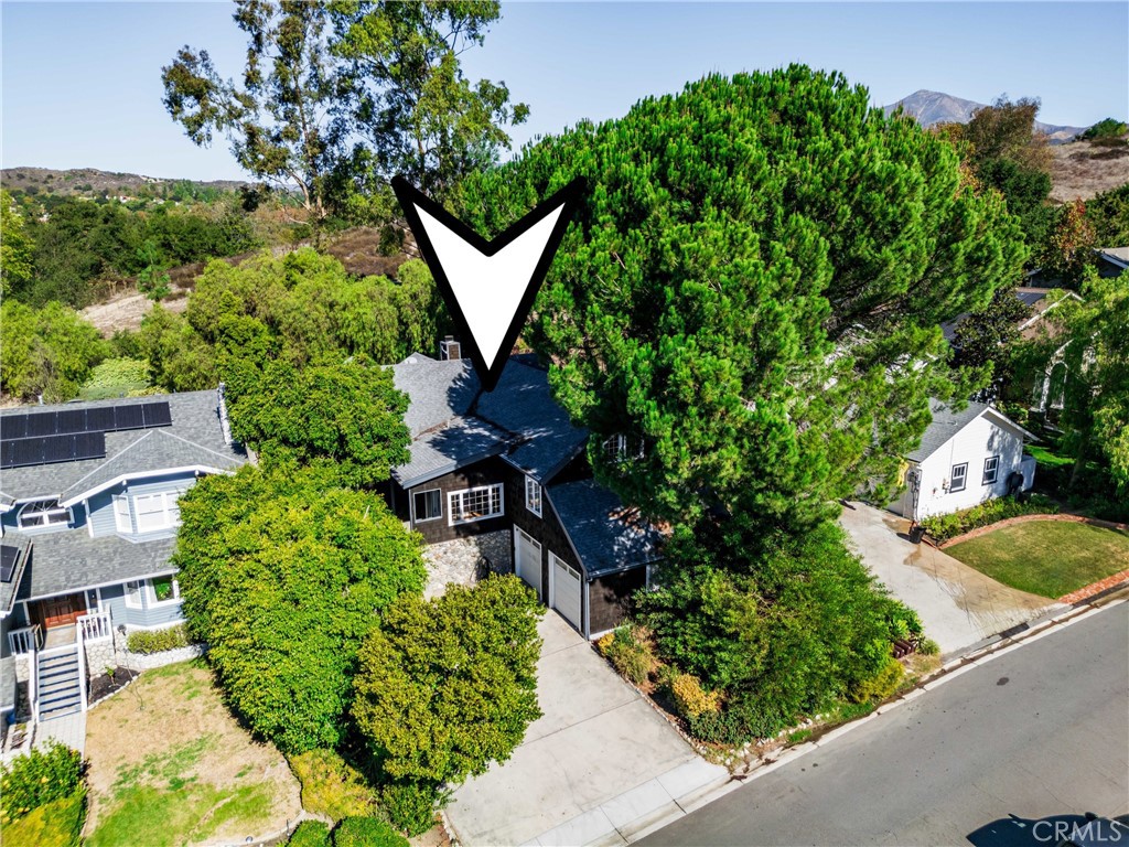 MLS #OC25250415 image #5