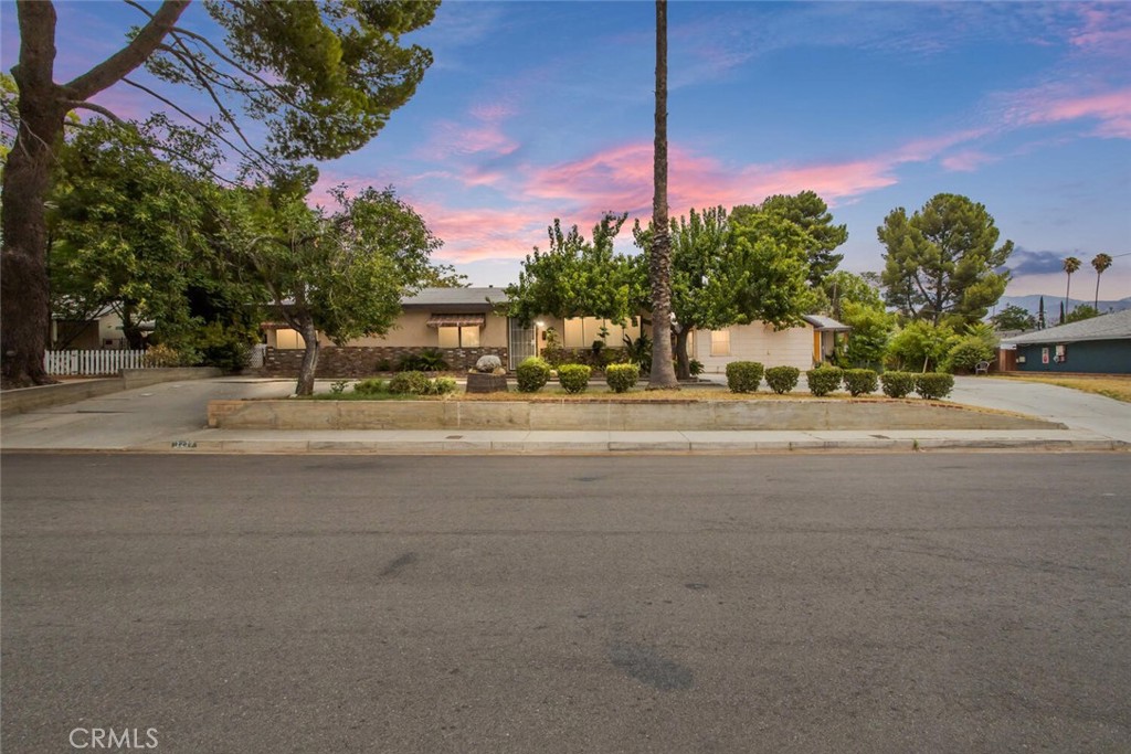 1279 W Williams, Banning, CA 92220