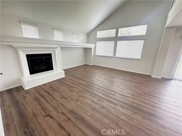 Detail Gallery Image 6 of 28 For 33793 Salvia Ln, Murrieta,  CA 92563 - 3 Beds | 3 Baths