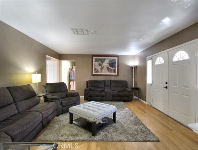 Detail Gallery Image 11 of 39 For 11774 Pendleton Rd, Yucaipa,  CA 92399 - 3 Beds | 1/1 Baths