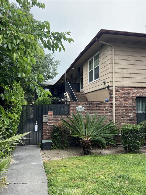 500 N Los Robles AVE Unit: 6