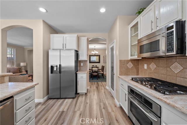 Detail Gallery Image 18 of 45 For 39934 Borica Ct, Palmdale,  CA 93551 - 5 Beds | 3 Baths