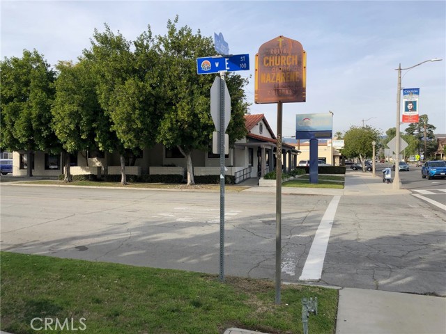 On the corner of La Cadena and E Street.
