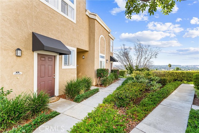 Detail Gallery Image 2 of 29 For 25061 Calle Playa #H,  Laguna Niguel,  CA 92677 - 1 Beds | 1/1 Baths