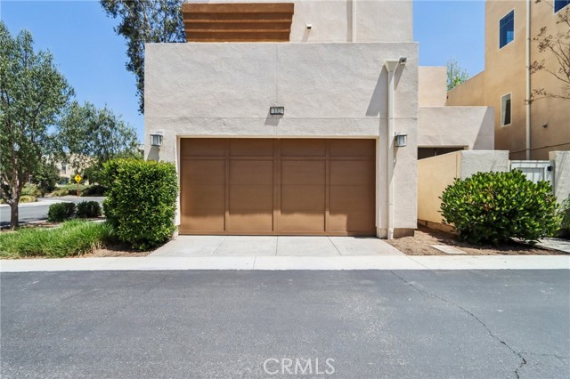 Detail Gallery Image 34 of 44 For 132 Interval, Irvine,  CA 92618 - 3 Beds | 2/2 Baths