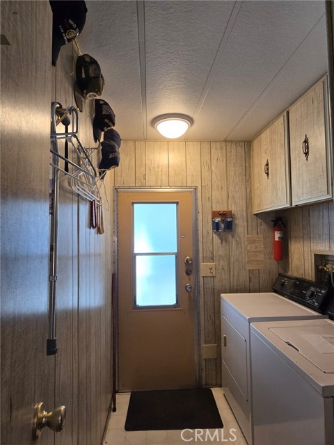 Detail Gallery Image 9 of 19 For 575 S Lyon #146,  Hemet,  CA 92543 - 2 Beds | 2 Baths