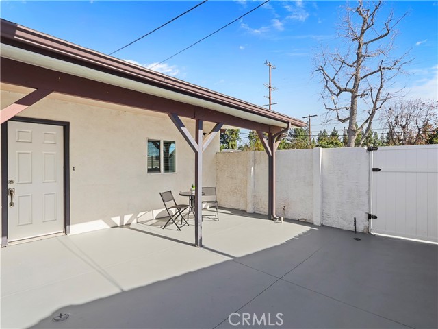 Detail Gallery Image 34 of 45 For 15801 Chatsworth, Granada Hills,  CA 91344 - 7 Beds | 4 Baths