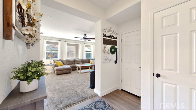 Detail Gallery Image 7 of 60 For 1164 Barcelona, Livingston,  CA 95334 - 4 Beds | 4 Baths