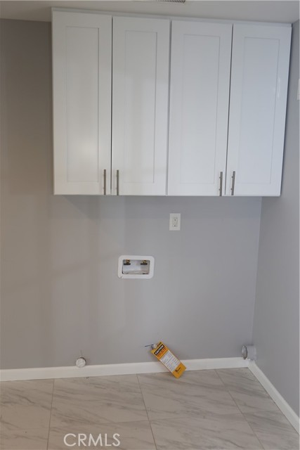 7419 Alabama Avenue, Canoga Park CA: https://media.crmls.org/medias/93be9b99-6709-4e60-a07a-c6efc9657b3d.jpg
