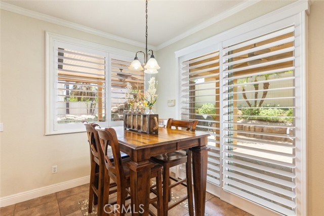 4127 Forest Highlands Circle, Corona CA: https://media.crmls.org/medias/93bea9bf-3850-49e8-a65f-414739061d14.jpg