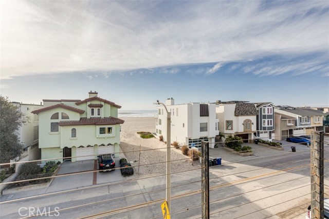 Detail Gallery Image 36 of 50 For 3932 Ocean Dr, Oxnard,  CA 93035 - 4 Beds | 3/1 Baths