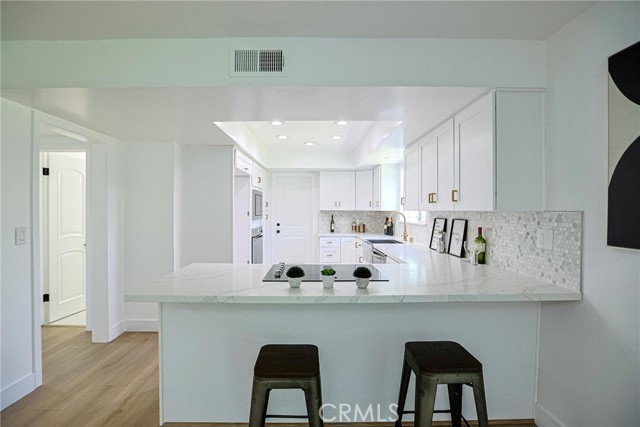 Detail Gallery Image 10 of 40 For 2102 Mignon, Placentia,  CA 92870 - 5 Beds | 2/1 Baths