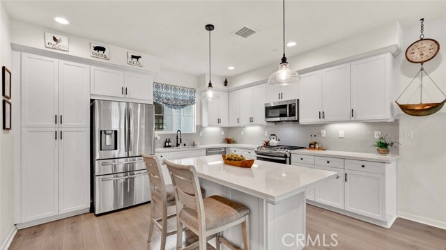 Detail Gallery Image 1 of 43 For 1006 Overton Ct, Tustin,  CA 92780 - 3 Beds | 2/1 Baths