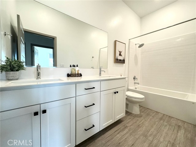 Detail Gallery Image 10 of 22 For 9414 Glenwood Springs Ln, Shafter,  CA 93263 - 4 Beds | 2 Baths