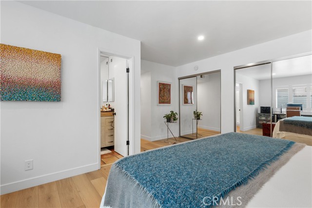 304 Larkspur Avenue, Corona del Mar CA: https://media.crmls.org/medias/93c23ca3-22a8-41d2-bf6e-f901482c2bda.jpg