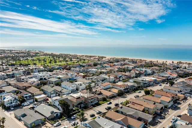 4818 Island View, Oxnard CA: https://media.crmls.org/medias/93c28a64-6c4e-49dc-b69d-43d98a537972.jpg