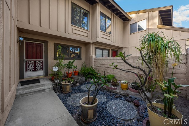 Detail Gallery Image 4 of 39 For 2622 N Tustin Ave (147),  Santa Ana,  CA 92705 - 3 Beds | 2/1 Baths